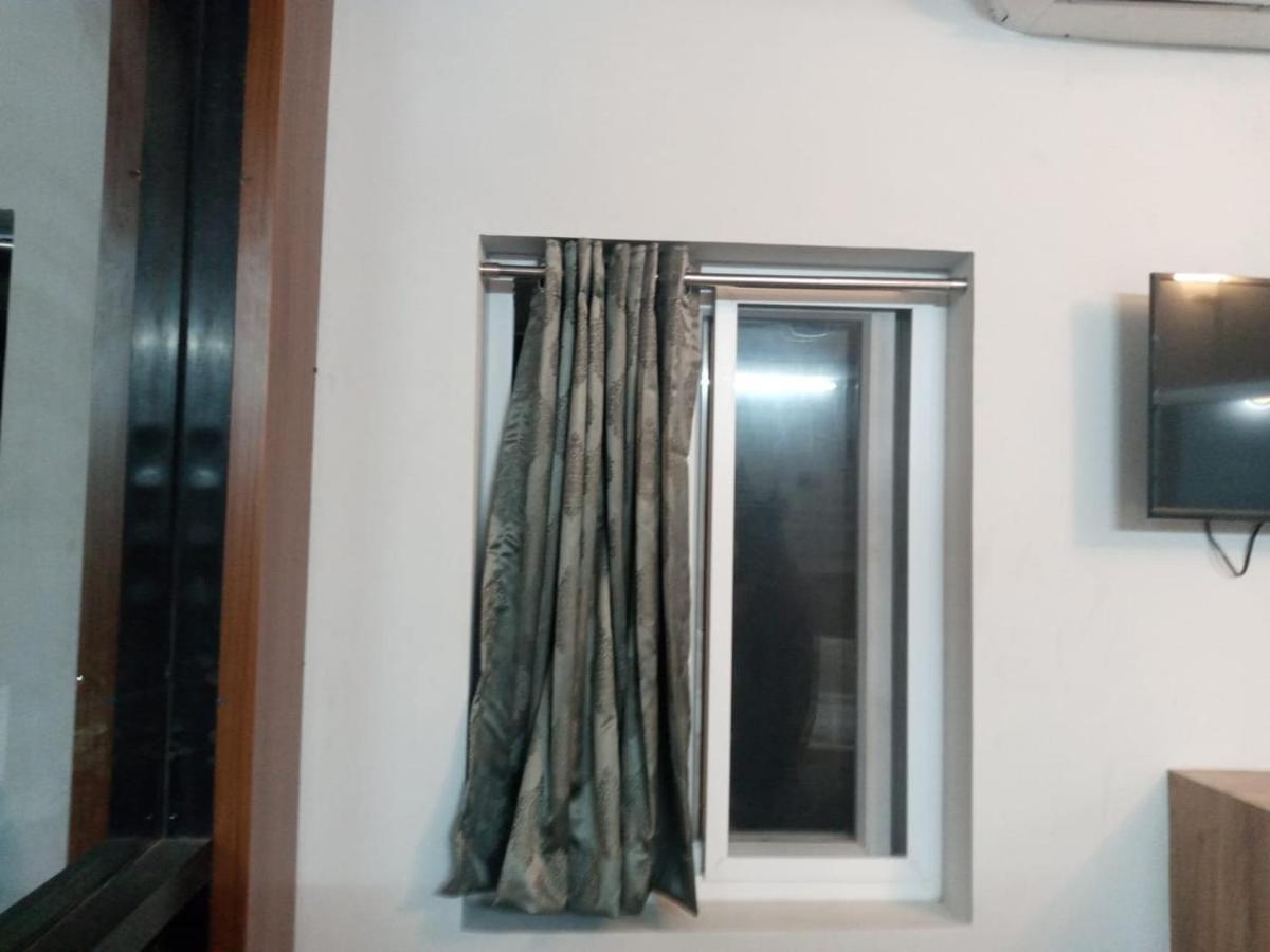 Season 4 Residences - 1Bhk Furnished Apartments Chennai Exterior photo