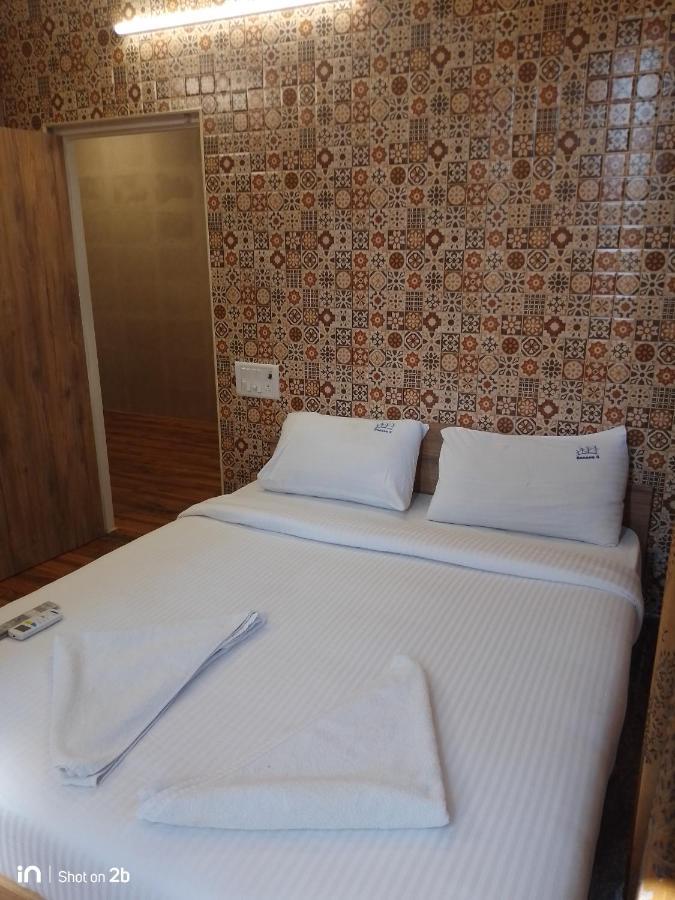 Season 4 Residences - 1Bhk Furnished Apartments Chennai Exterior photo